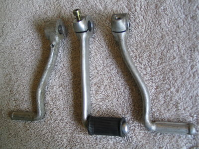 gear levers 002.jpg