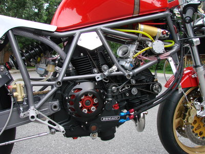1987 Ducati 750F1 840cc YBIII rs motor.JPG