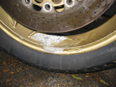 750 F1 rim damage.JPG