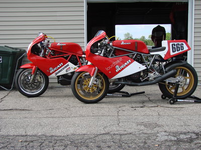 1988 ducati 750 F1 l.JPG