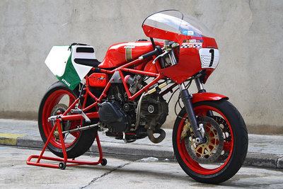 ducati-racing.jpg